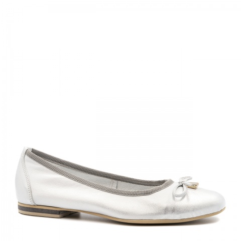 Srebrne skórzane baleriny z kłódeczką 207R