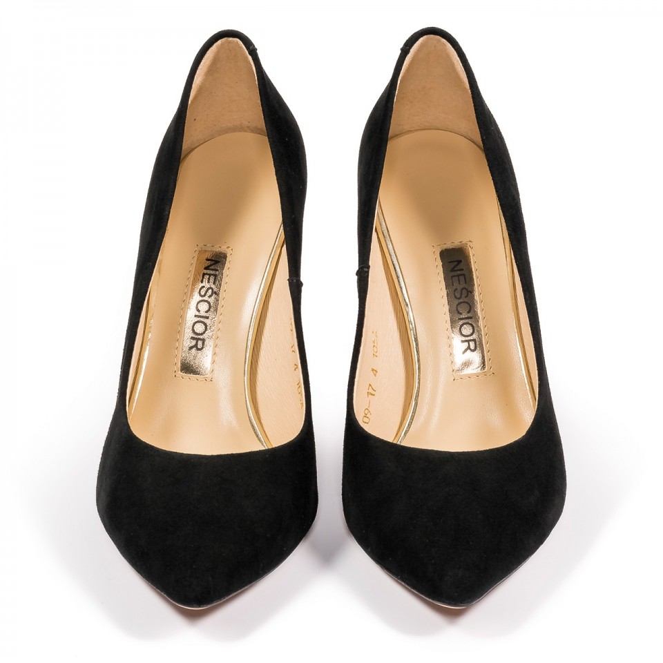 Czarne zamszowe szpilki 105A