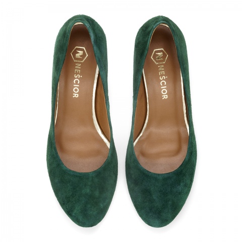 Zielone zamszowe czółenka na niskim ozdobnym słupku 260G