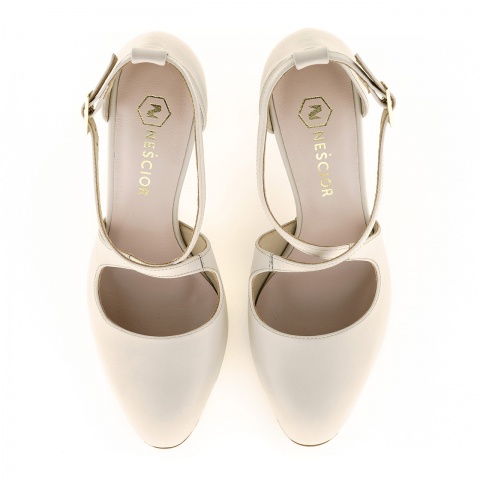 Karmelowe skórzane czółenka na słupku 265E