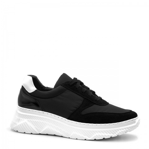 Sportowe pudrowe sneakersy typu chunky  256A