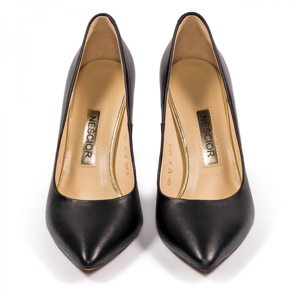 Czarne skórzane szpilki 105A