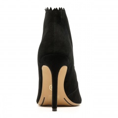 Czarne zamszowe botki peep toe 103M