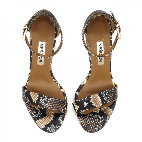 Złote skórzane sandały na wysokim słupku 33G